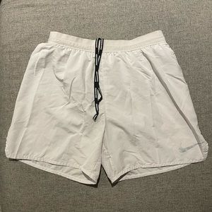 Nike mens 5” shorts